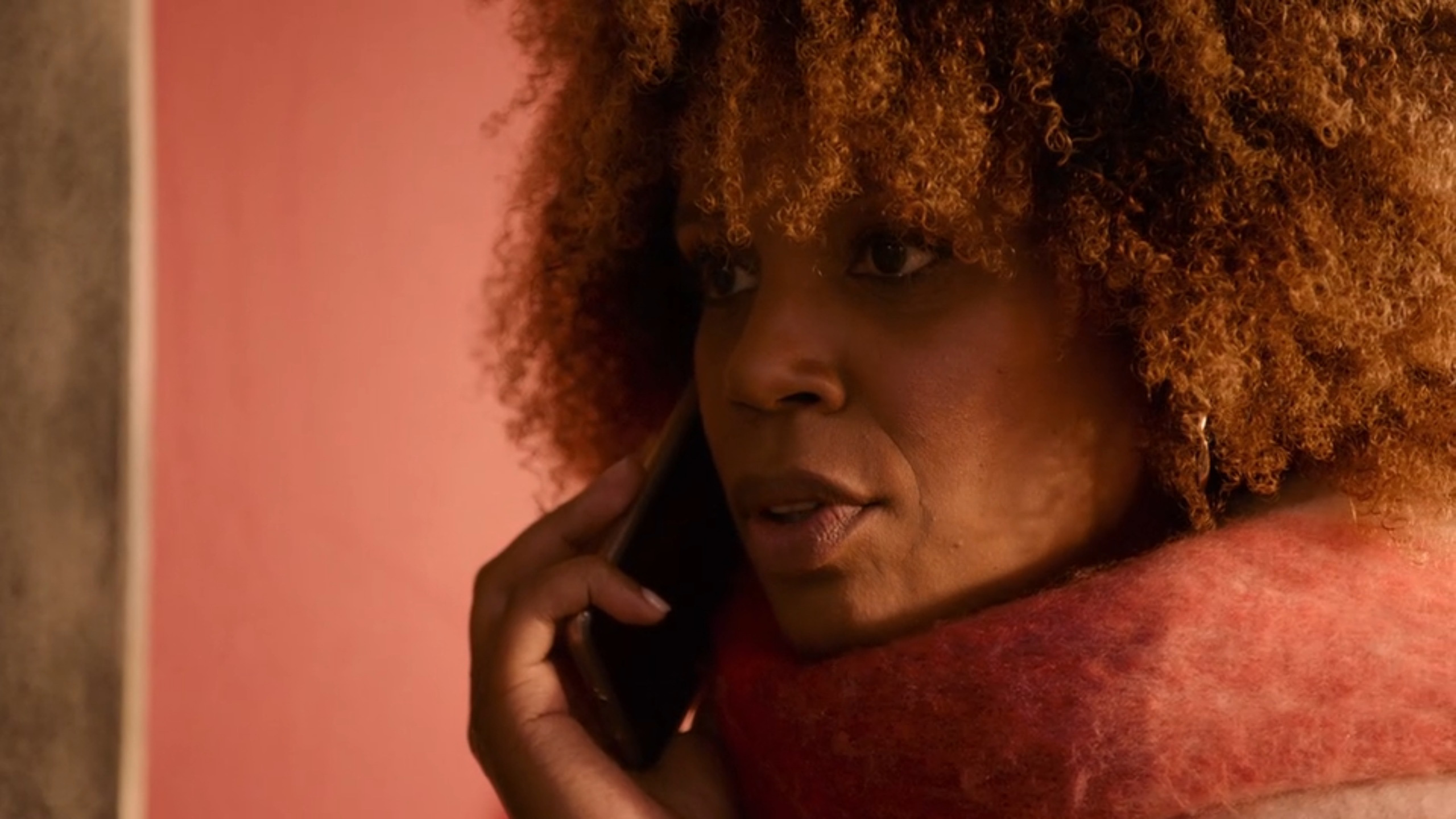 Elisa eist discretie